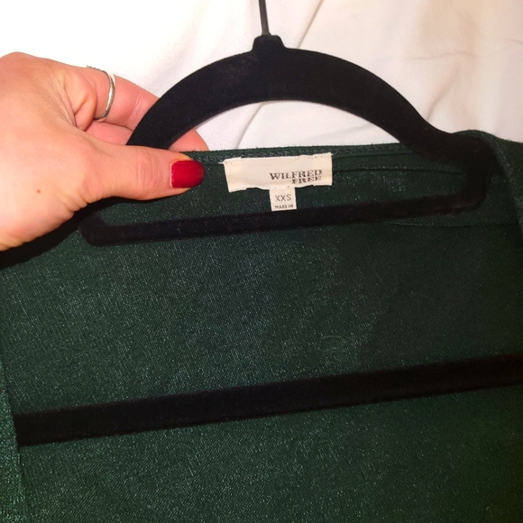 Cute cardigan Aritzia - Picture 2 of 2